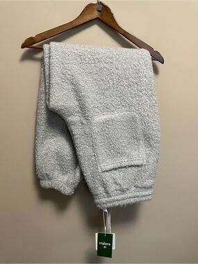 Halara Grey Teddybear Sweatpants New w Tags Women’s Medium